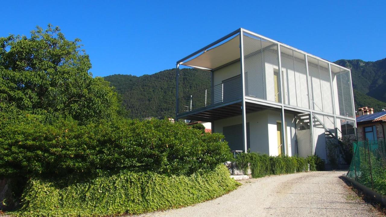 Ingrappa Cube Apartment Borso del Grappa Luaran gambar